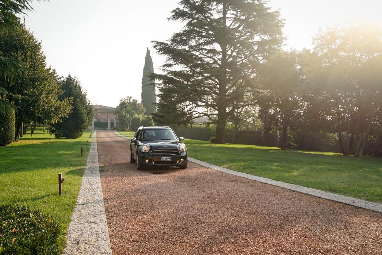 Villa Dafne Valpolicella B&B Adults Only, No Smoking, No Pets Sant'Ambrogio di Valpolicella Luaran gambar