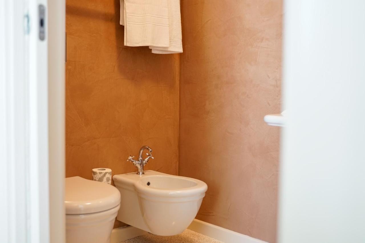 Villa Dafne Valpolicella B&B Adults Only, No Smoking, No Pets Sant'Ambrogio di Valpolicella Luaran gambar